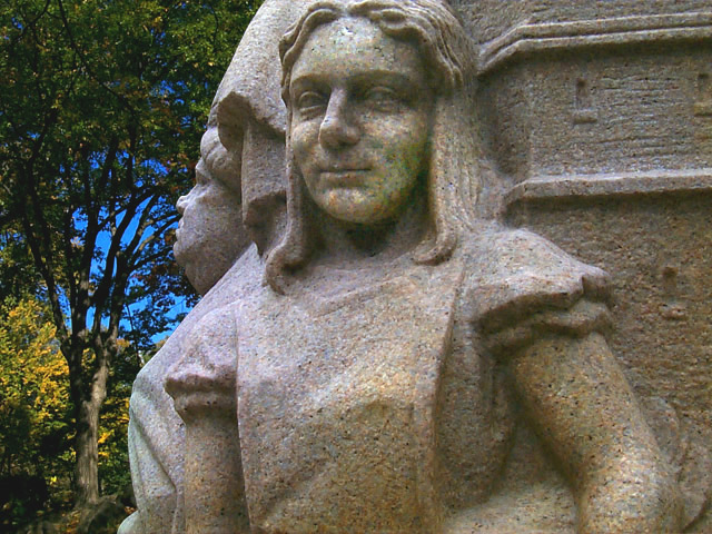 Alice At Loeb Fountain: E77
Sophie Loeb Fountain [Alice]