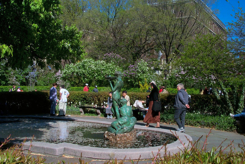 Burnett Memorial Fountain: E104